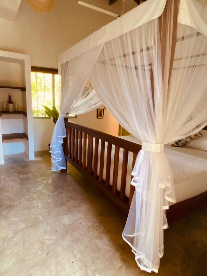 Bed and Breakfast Cafe Ceylon Koggala Exterior foto